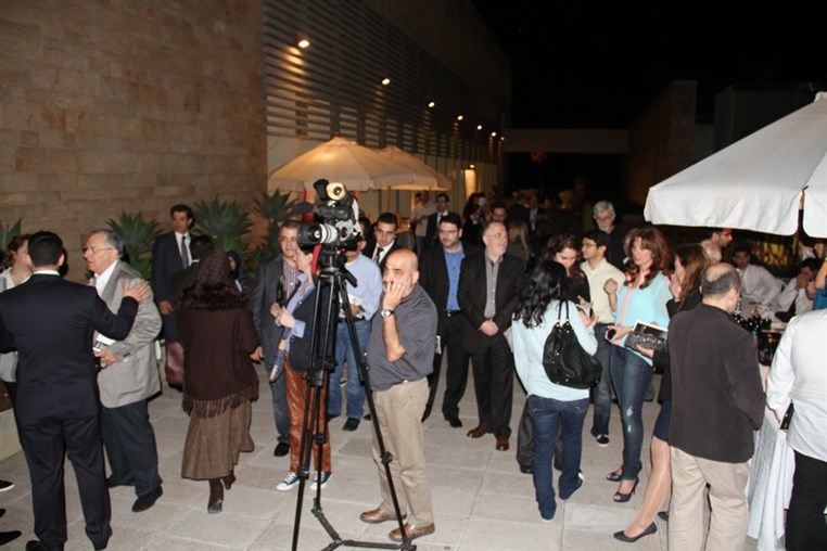 AUB Alumni Benefits Card